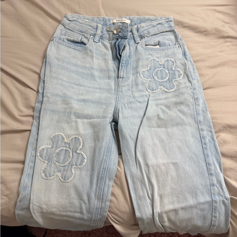 Pacsun Light Blue Women's Jeans with Floral Embroidery